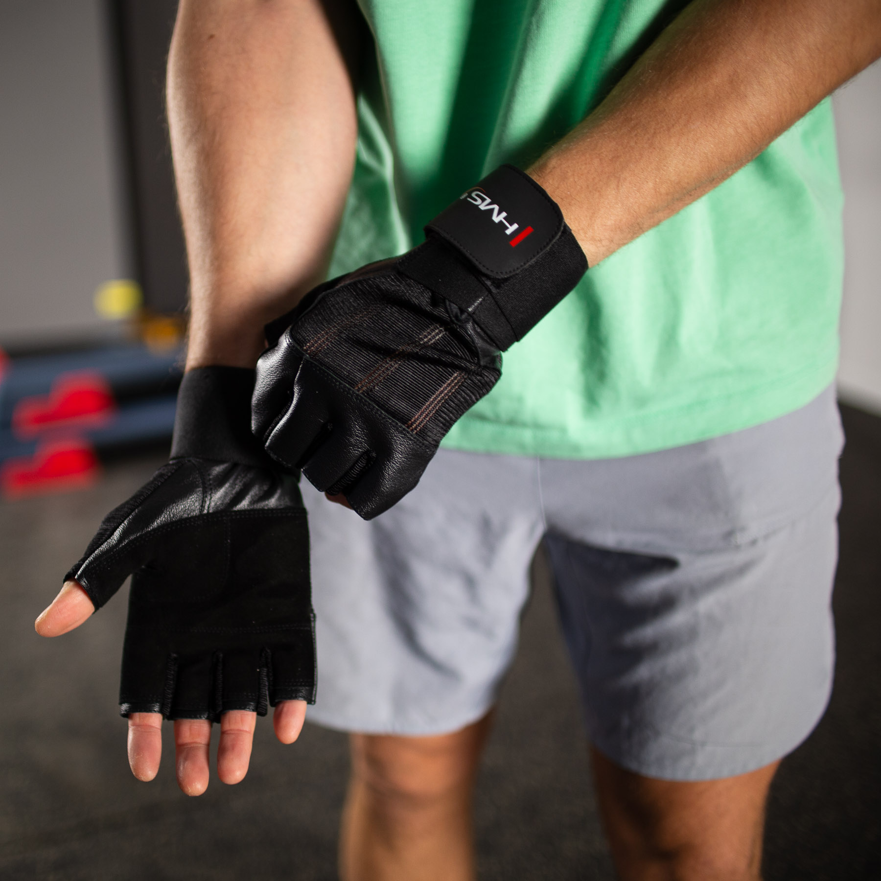 Fitness rukavice HMS RST04 černé XXL